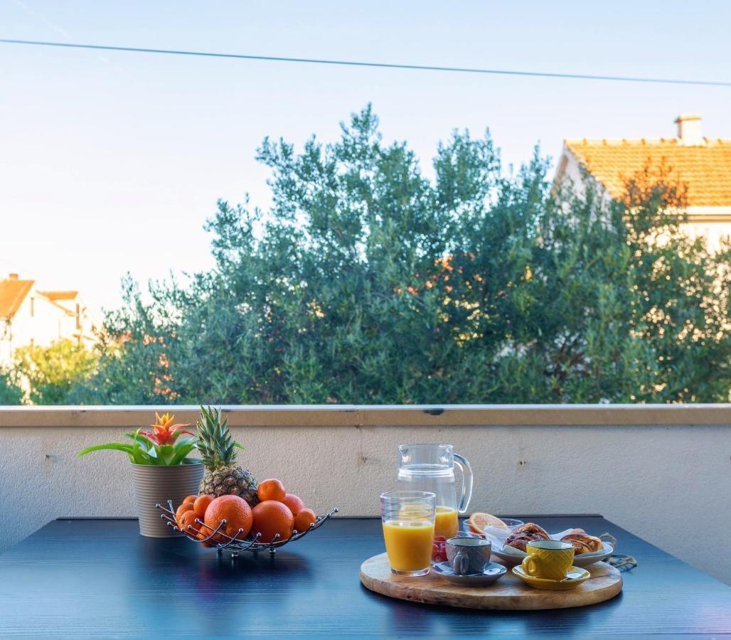 Apartman Olive Supetar Buitenkant foto
